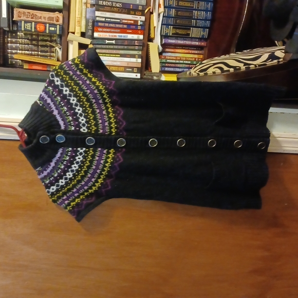 Cute sweater size P/S - Picture 3 of 6